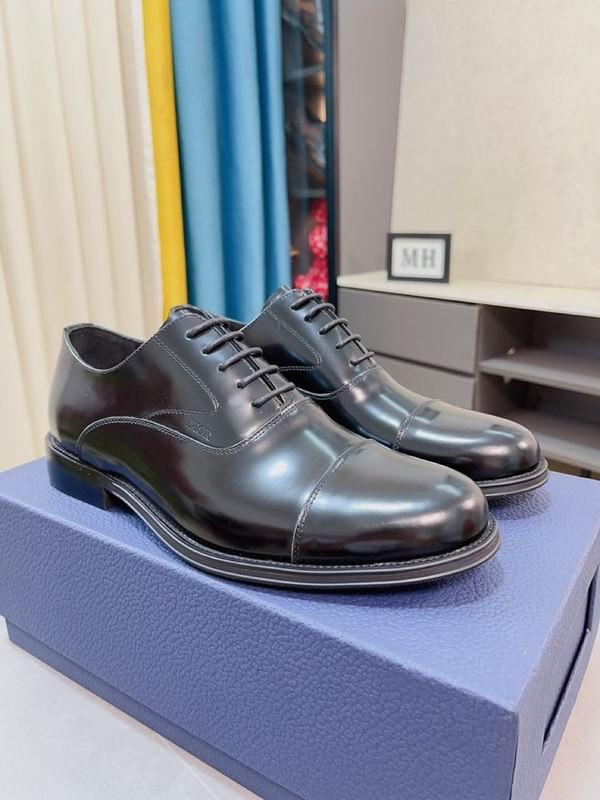 DIOR Men's Shoes 376